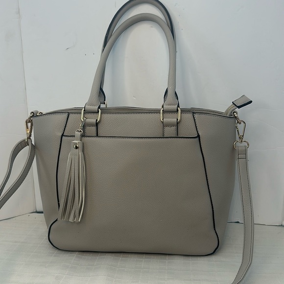G.H.Bass & Co ,, Tote Light Gray - Picture 1 of 11
